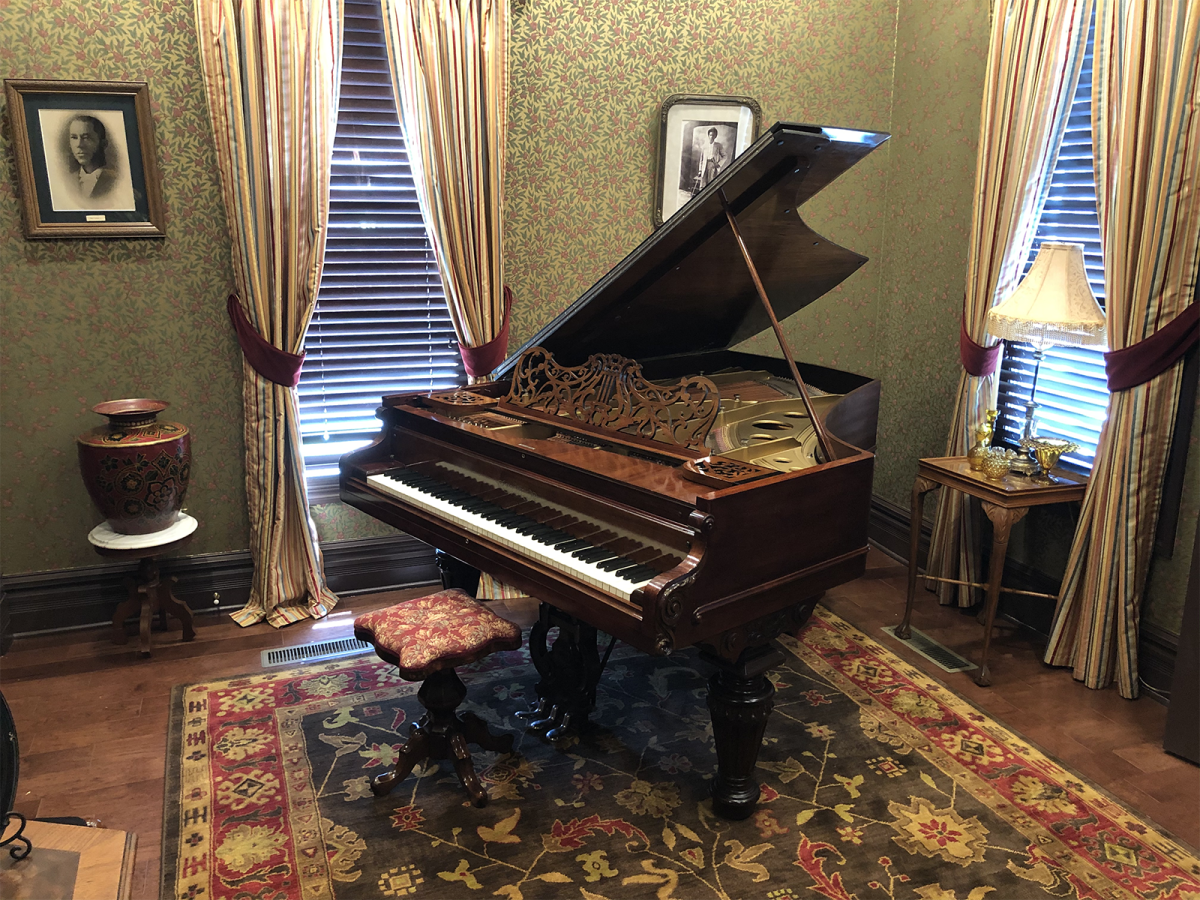 Boone's 1898 Chickering piano